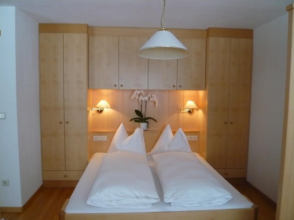 Residence Aster Solda Luaran gambar